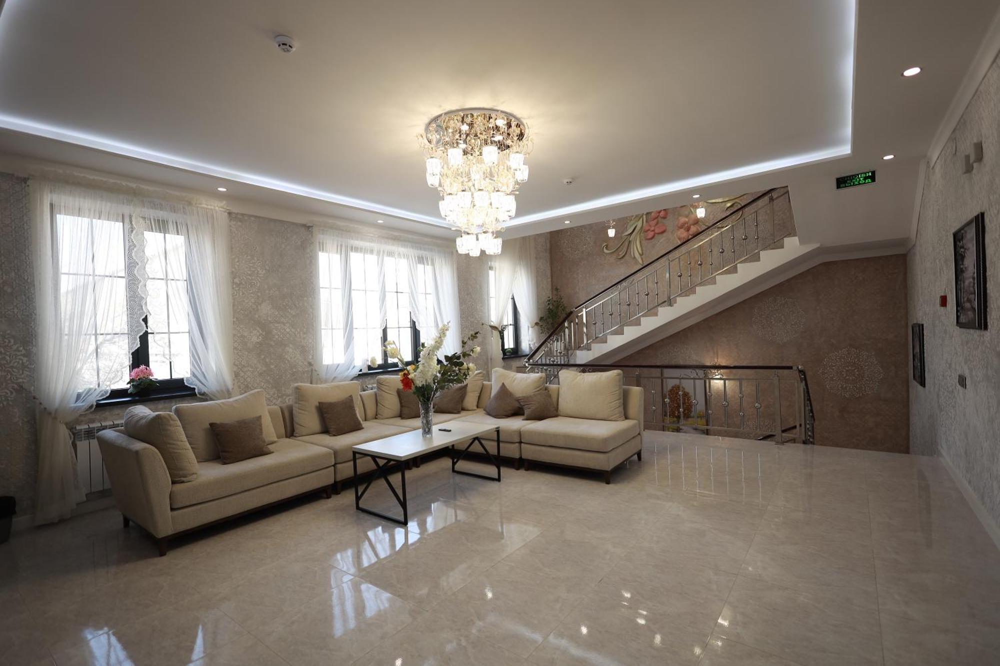 Ideal Hotel นูกุส ภายนอก รูปภาพ