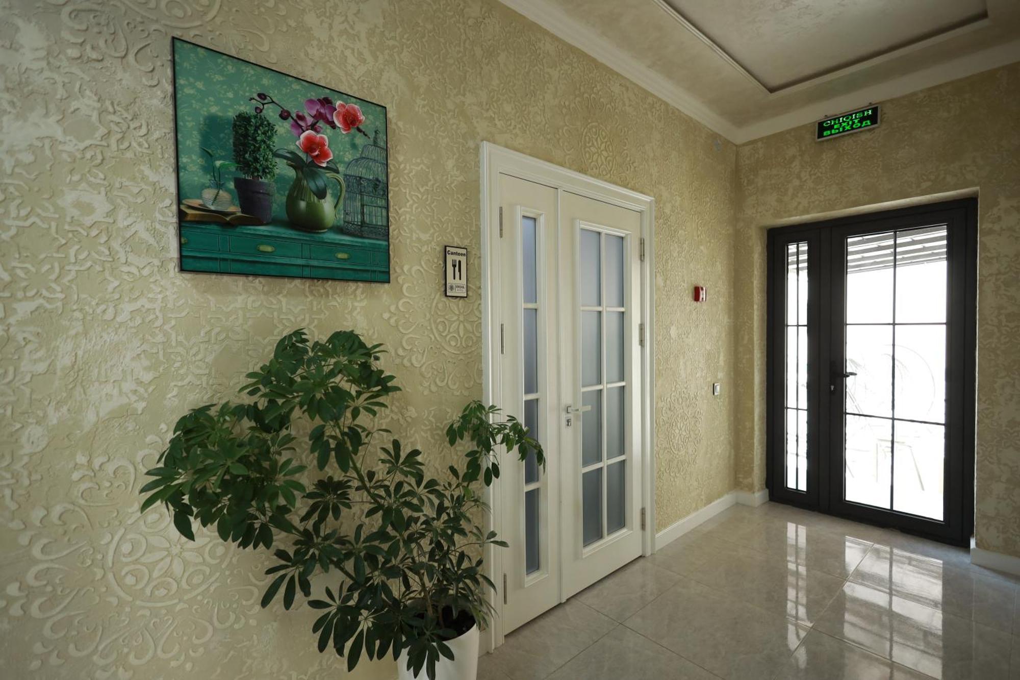 Ideal Hotel นูกุส ภายนอก รูปภาพ